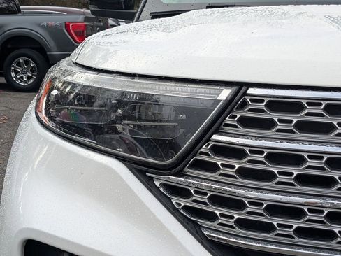 Used 2020 Ford Explorer Limited image 10