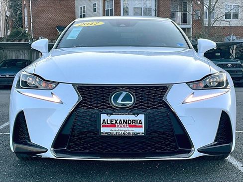 Used 2017 Lexus IS 300 F Sport image 3