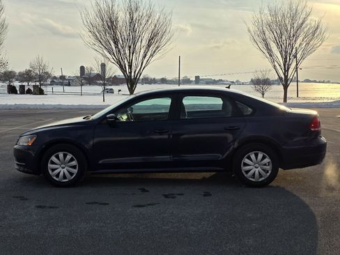 Used 2013 Volkswagen Passat 2.5 S image 4