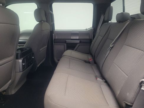 Used 2019 Ford F150 XLT w/ Equipment Group 302A Luxury AWD/4WD image 18