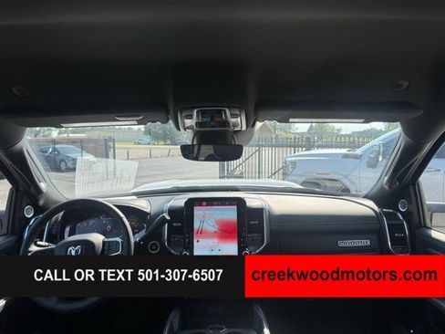 Used 2025 RAM 2500 Laramie AWD/4WD image 14