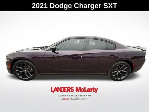 Used 2021 Dodge Charger SXT w/ Plus Group image 3