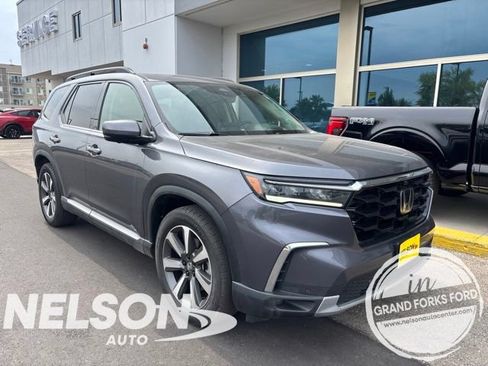 Used 2024 Honda Pilot Elite image 1