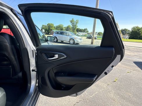 Used 2015 Chrysler 200 S w/ Navigation & Sound Group I FWD image 36