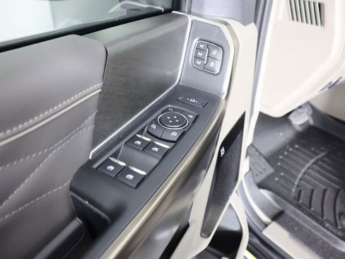 New 2026 Ford F450 Platinum w/ Platinum Plus Package image 40