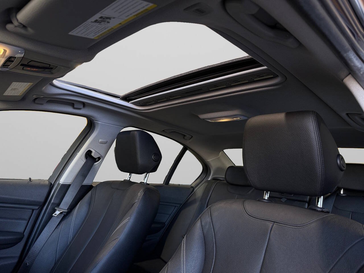 Used 2012 BMW 335i Sedan RWD image 30