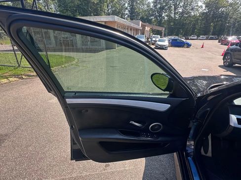 Used 2008 BMW M5 image 29