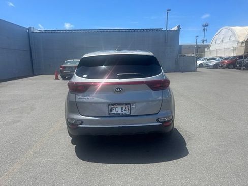 Used 2022 Kia Sportage LX FWD image 4