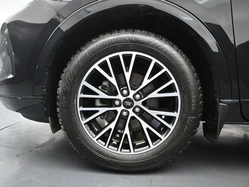 Certified 2024 Ford Escape ST-Line Select w/ Class II Trailer Tow Package AWD/4WD image 31