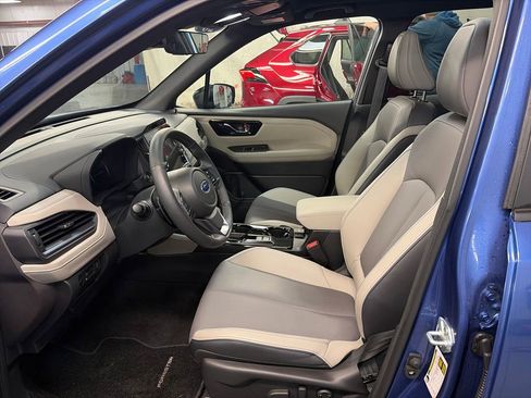 Used 2026 Subaru Forester Limited AWD/4WD image 15