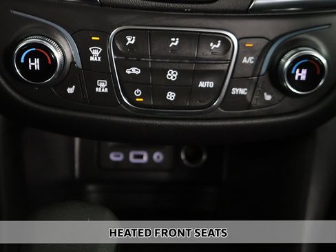 Used 2022 Chevrolet Equinox LT image 7