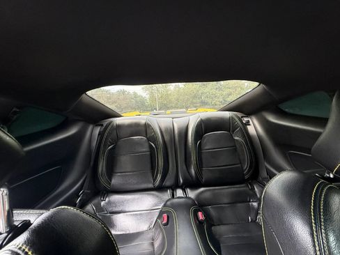 Used 2015 Ford Mustang Coupe RWD image 13