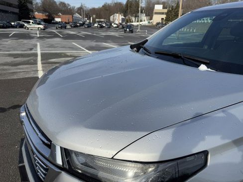 Certified 2022 Chevrolet Traverse Premier w/ LPO, Floor Liner Package image 10