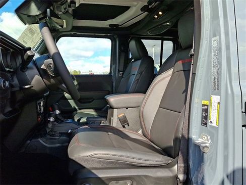 New 2026 Jeep Wrangler Unlimited Rubicon image 6