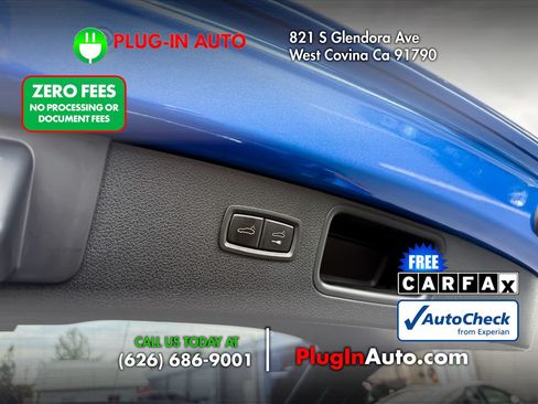 Used 2021 Porsche Macan S AWD/4WD image 13