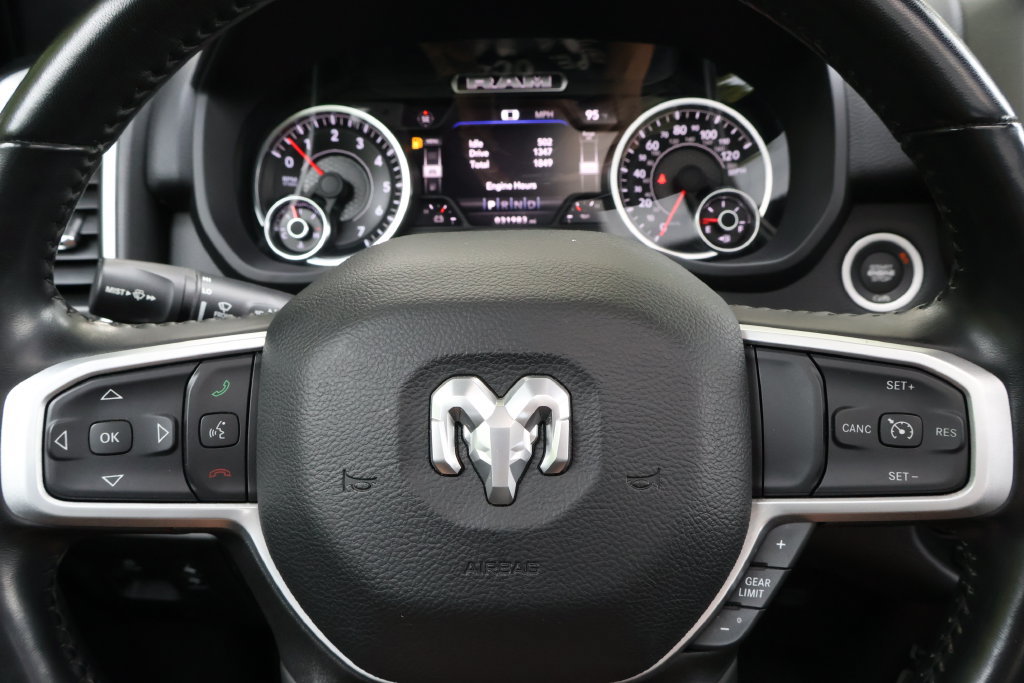 Used 2022 RAM 1500 Big Horn AWD/4WD image 30