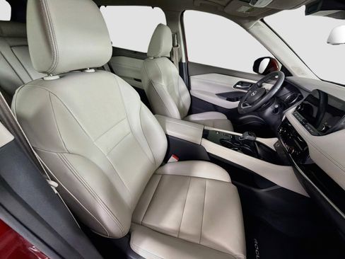 Used 2023 Nissan Rogue SL w/ SL Premium Package FWD image 33