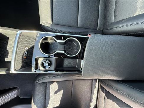 New 2026 Chevrolet Equinox LT w/ Convenience Package II image 27