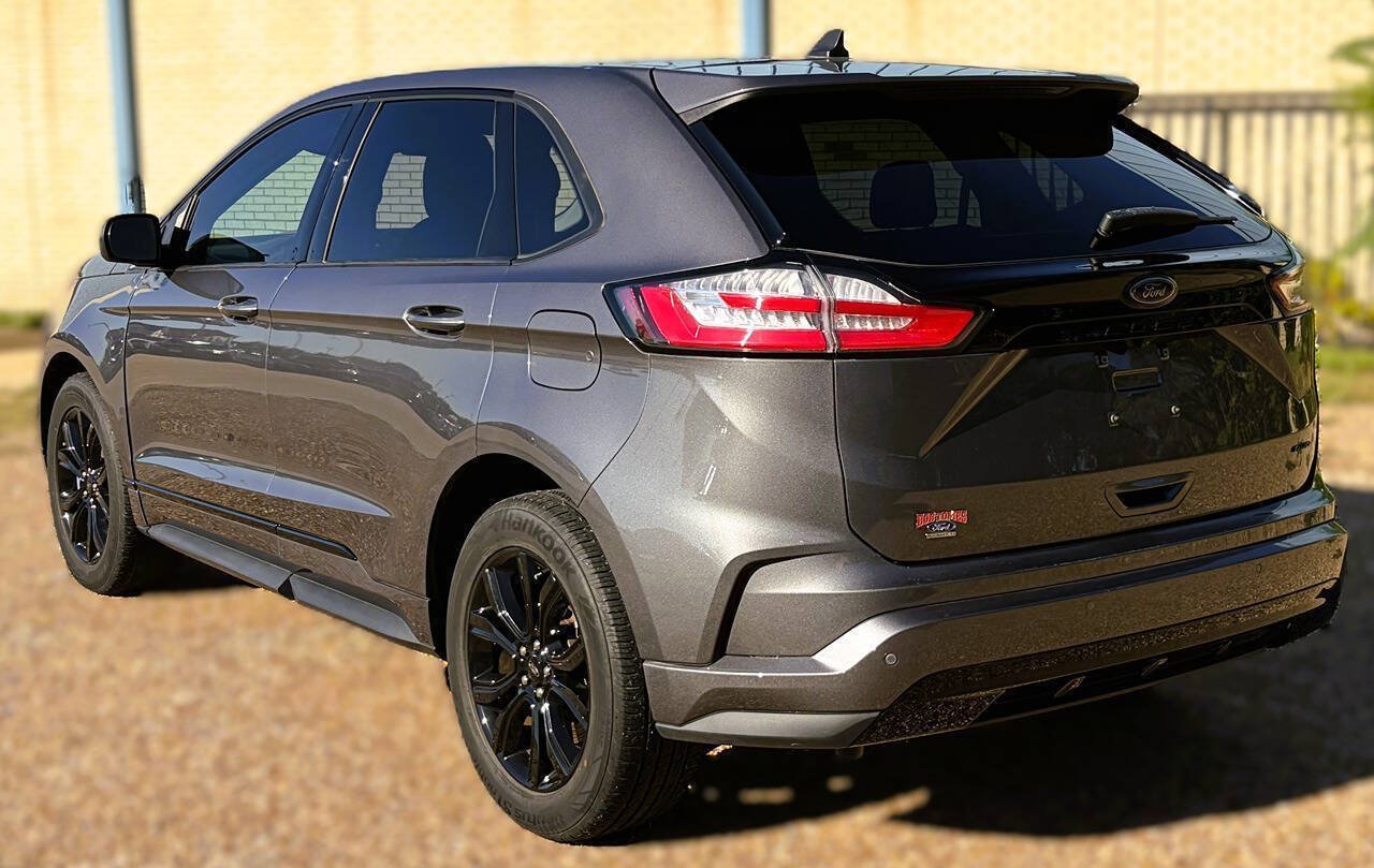 Used 2023 Ford Edge SE w/ Black Appearance Package AWD/4WD image 6