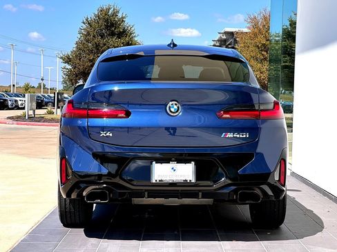 Certified 2025 BMW X4 M40i image 6