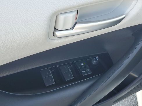 Certified 2022 Toyota Corolla SE image 43