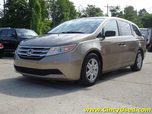 Used 2012 Honda Odyssey LX image 3