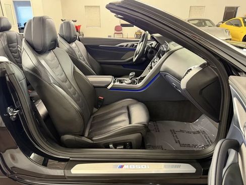 Used 2022 BMW M850i xDrive Convertible AWD/4WD image 39