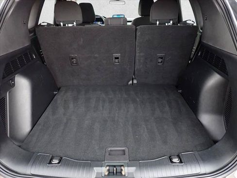 Used 2023 Ford Escape Active AWD/4WD image 8