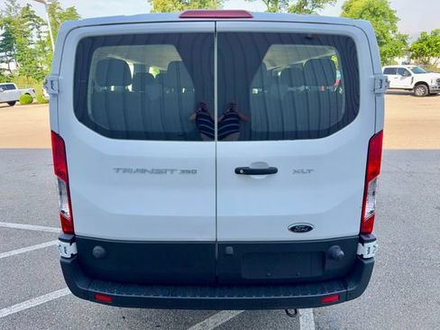 Used 2024 Ford Transit 350 XLT RWD image 5