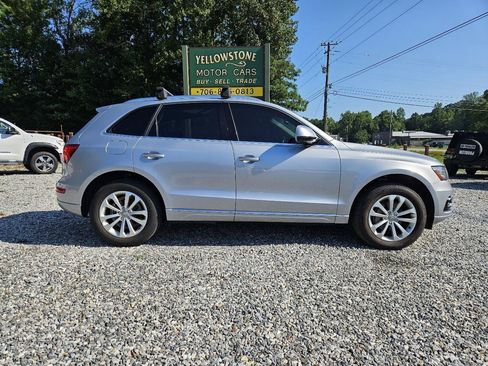Used 2016 Audi Q5 2.0T Premium Plus w/ Technology Package AWD/4WD image 1
