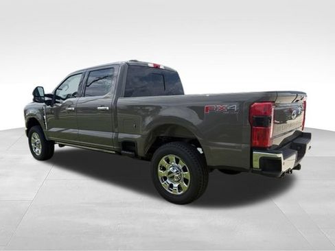 New 2026 Ford F250 Lariat w/ Lariat Premium Package AWD/4WD image 2
