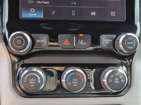 Used 2025 RAM 1500 Tradesman AWD/4WD image 20