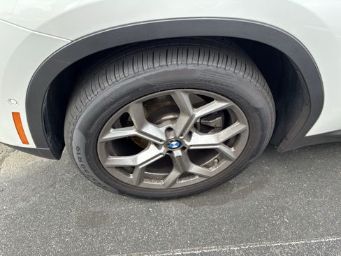 Used 2023 BMW X3 xDrive30i w/ Premium Package AWD/4WD image 12