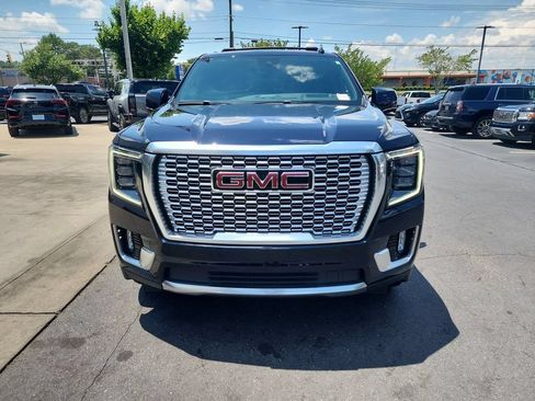Certified 2024 GMC Yukon Denali AWD/4WD image 3
