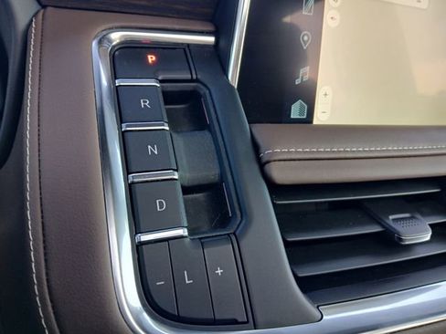 Certified 2024 Chevrolet Tahoe High Country image 28