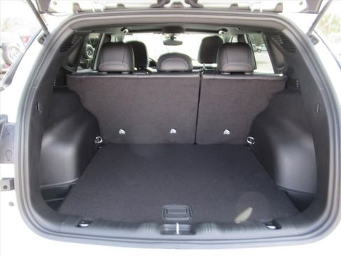 New 2026 Jeep Compass Latitude image 29