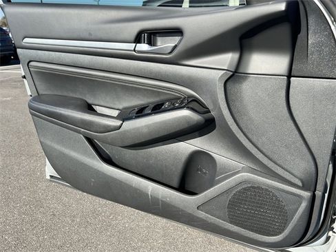 Used 2023 Nissan Altima 2.5 SL image 26