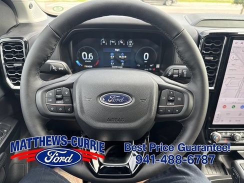New 2026 Ford Ranger Lariat w/ Black Appearance Package AWD/4WD image 18