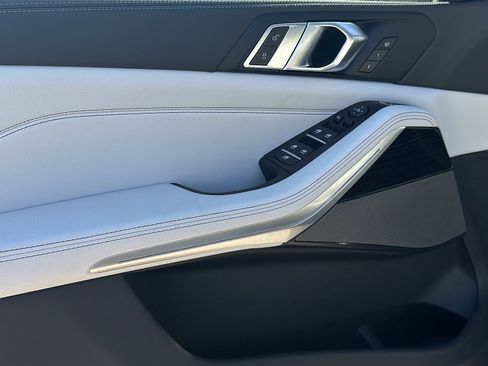 New 2026 BMW X5 sDrive40i w/ M Sport Package image 26