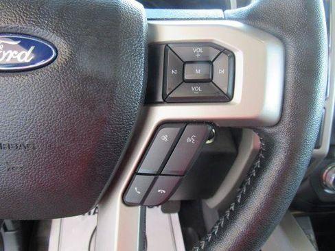 Used 2019 Ford F150 Lariat w/ Equipment Group 502A Luxury AWD/4WD image 38