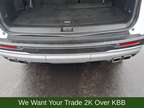 Used 2025 GMC Acadia Elevation image 19