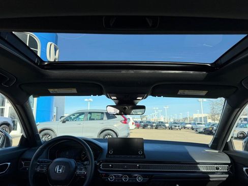 Certified 2025 Honda Civic Sport image 9