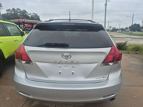 Used 2014 Toyota Venza XLE AWD/4WD image 3