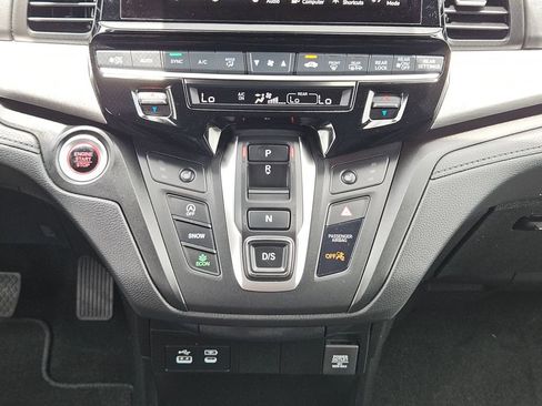 Used 2025 Honda Odyssey Sport-L image 21