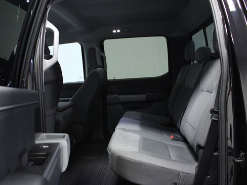 Used 2022 Ford F150 XLT w/ Equipment Group 302A High image 13