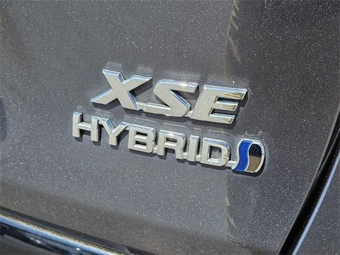 Used 2020 Toyota RAV4 XSE image 14