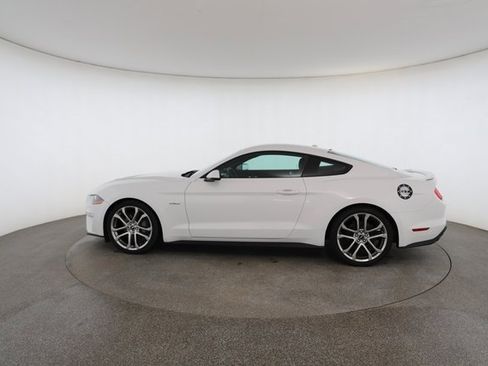 Used 2018 Ford Mustang GT Premium w/ Equipment Group 401A image 7