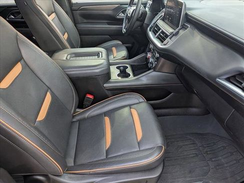 Used 2024 GMC Yukon AT4 w/ Technology Package AWD/4WD image 22