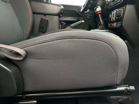 Used 2020 Jeep Wrangler Unlimited Rubicon image 31