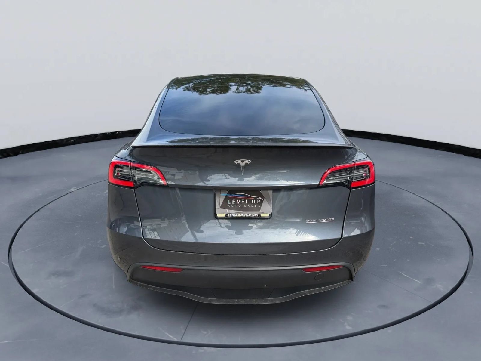 Used 2023 Tesla Model Y Performance AWD/4WD image 5